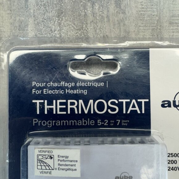 New Aube Honeywell TH303 5-2/7 Day Programmable Digital Baseboard Thermostat - Picture 2 of 6